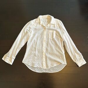Gap (S) boyfriend fit white shirt with polka dot embroidery detail